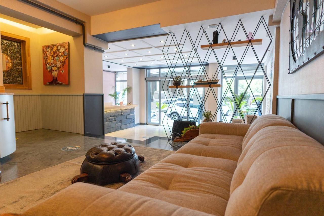Viva La Vita Hotel อิซมีร์ ภายนอก รูปภาพ